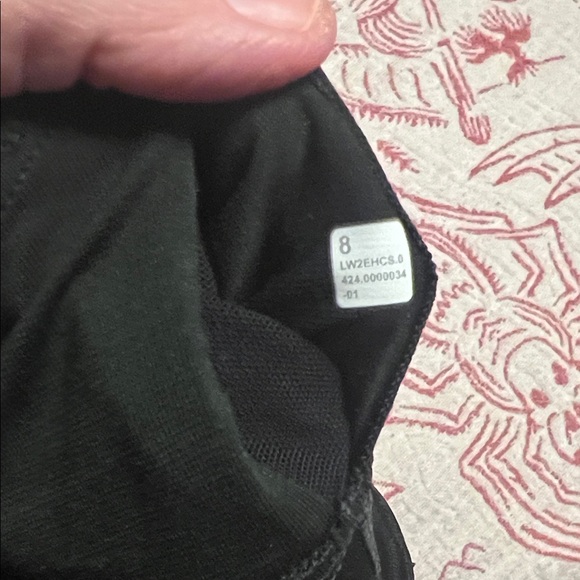 lululemon athletica Longline Black Cross-Back Sports Bra size 8 black - Picture 10 of 11